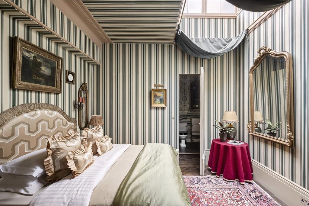 Principal Bedroom