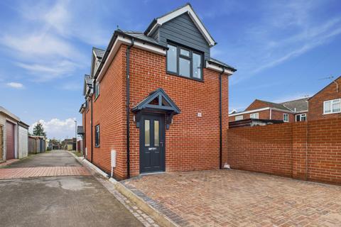 undefined, Wood Place, SO19