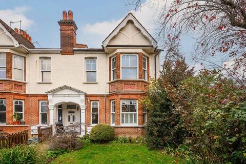 2 bedroom maisonette for sale, Cambridge Road, London SW20