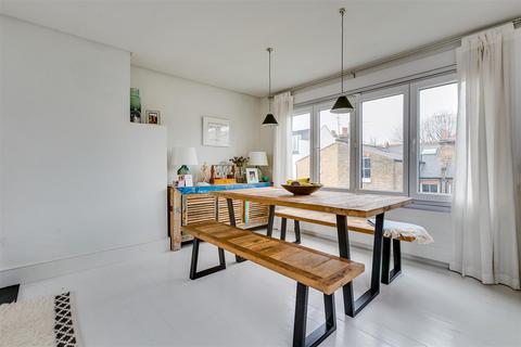 undefined, Upham Park Road, Chiswick