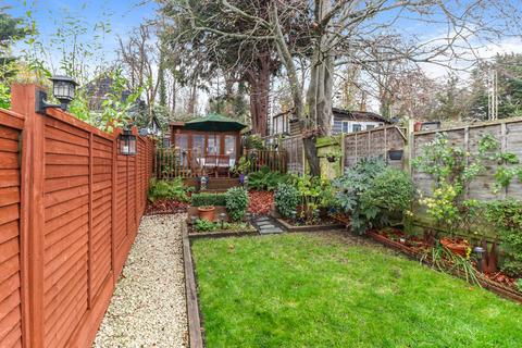 2 bedroom semi-detached house for sale, Primrose Hill, Kings Langley, WD4