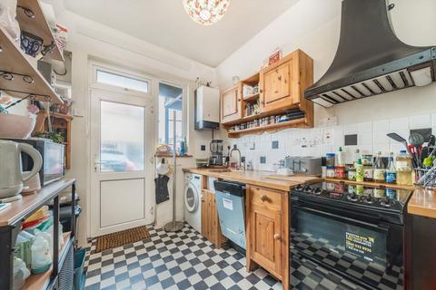 undefined, Upper Sunbury Road, Hampton TW12