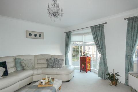undefined, Hamilton Close, Rustington BN16
