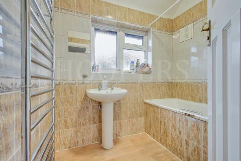 undefined, Alder Grove, London, NW2