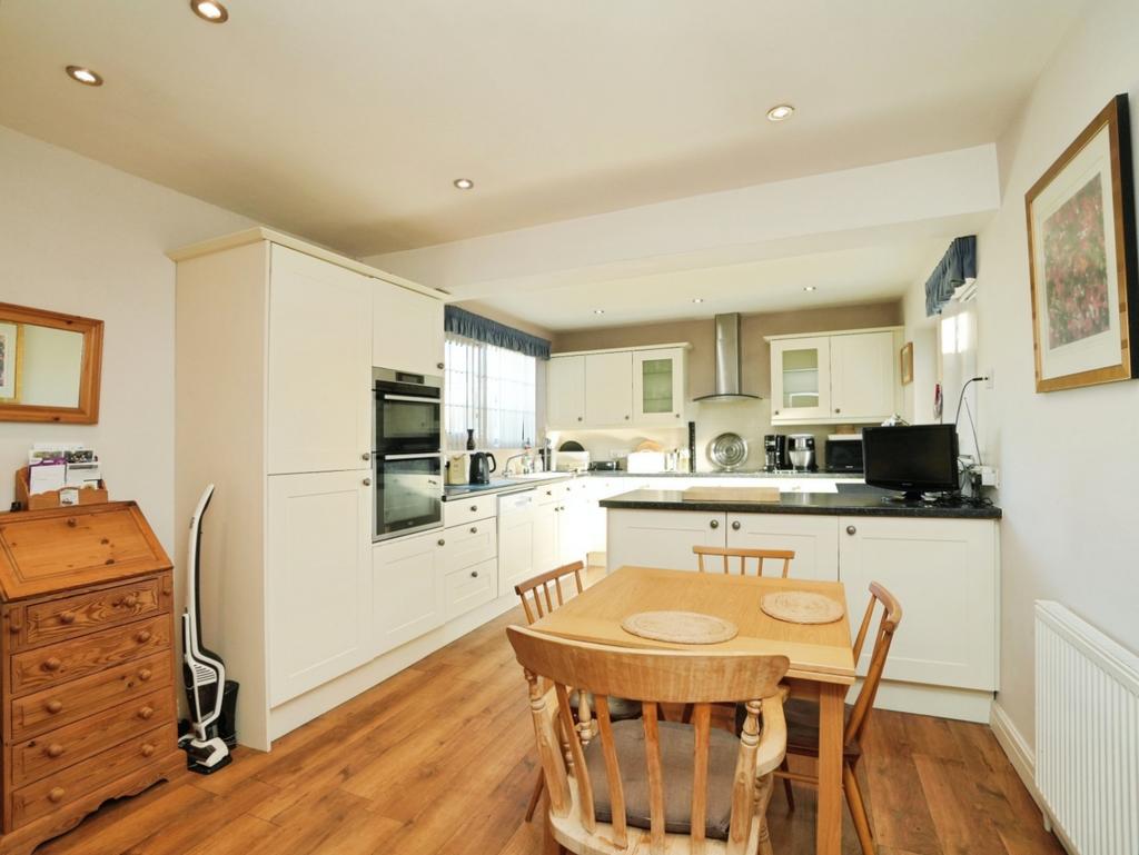 Breakfast Kitchen