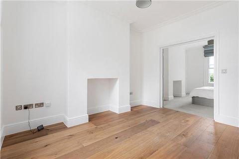 undefined, Wandsworth Road, London, SW8