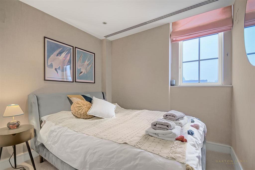 Bedroom.jpg