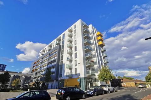 1 bedroom apartment to rent, Cordelia Street, London E14