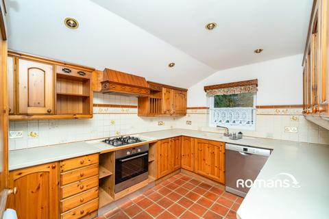 undefined, Fairfield Road, West Drayton, UB7