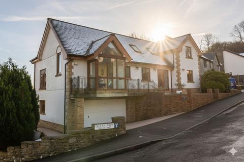 5 bedroom detached house for sale, Sea Breeze, 3 Ocean View, Pendine, SA33 4PZ
