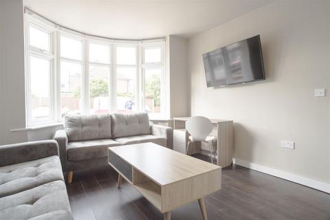 undefined, Pelham Crescent, Beeston, NG9