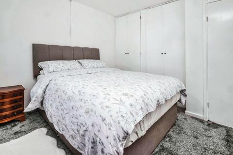 undefined, Double Room Available, Tyndall Walk, Woodgate, B32