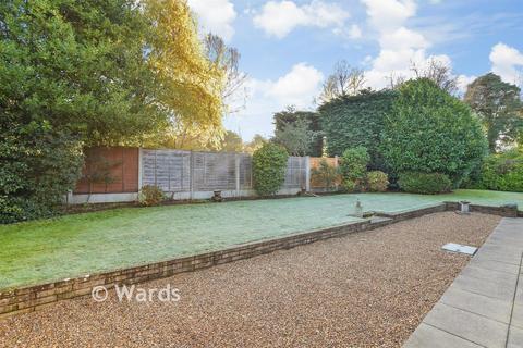 2 bedroom detached bungalow for sale, Porchester Close, Maidstone ME15