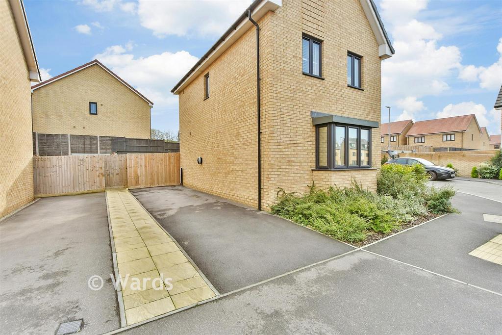 Driveway/Parking