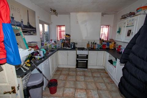 3 bedroom end of terrace house for sale, Junction Lane, St. Helens WA9