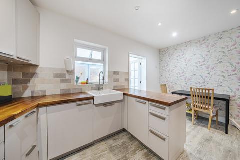 3 bedroom semi-detached house for sale, Birch Tree Avenue, West Wickham, Kent, BR4