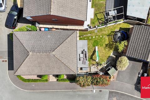 4 bedroom detached house for sale, Roseway Avenue, Cadishead, M44