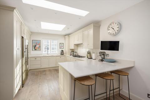 undefined, Belsize Road, London, NW6