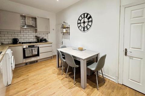 undefined, Auckland Road, Bradford BD6