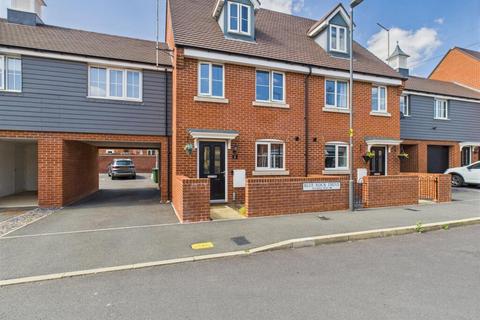 Blue Rock Drive, Buckinghamshire HP18