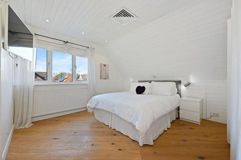 undefined, Downs Avenue, Pinner, HA5