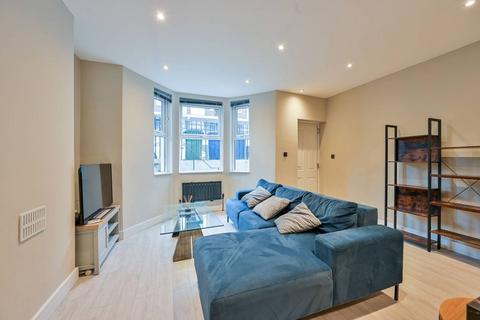 undefined, Madron Street, Elephant and Castle, London, SE17