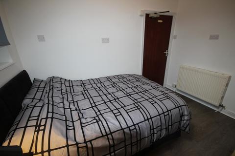 undefined, Burton Street (Room 6), Tutbury DE13