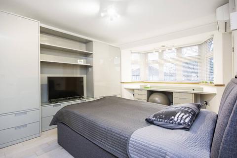 5 bedroom house to rent, Cleveland Gardens, Brent Cross, London, NW2