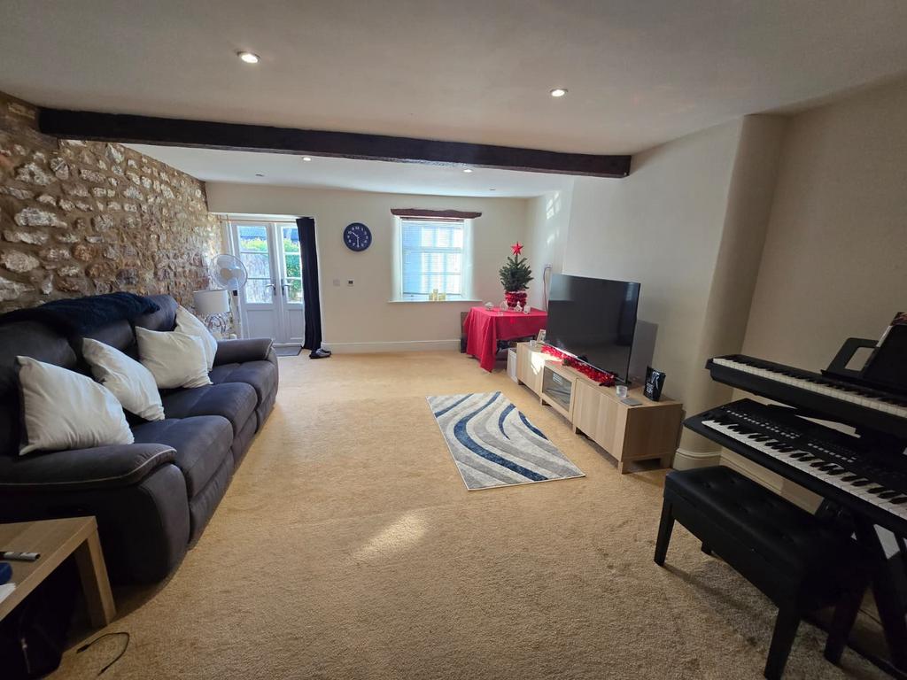 Living room 1