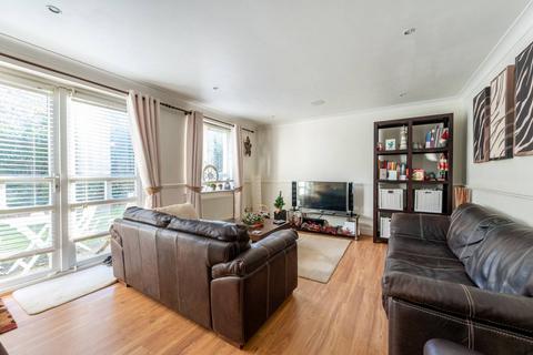 undefined, May Bate Avenue, Kingston, Kingston upon Thames, KT2