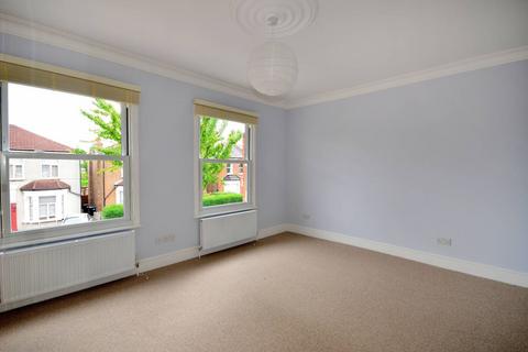 undefined, Westbury Road. N11, Bounds Green, London, N11