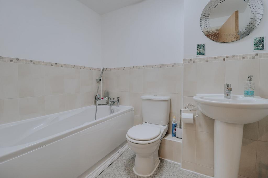 Family bathroom