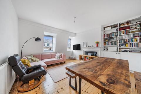 undefined, Fortis Green,  London,  N10