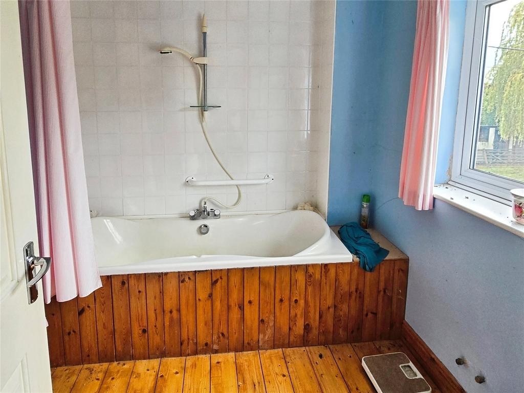 Ensuite