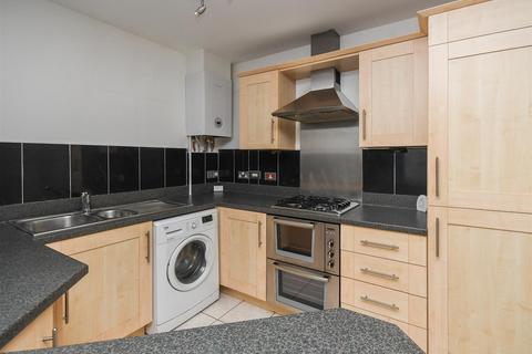 undefined, 6 Castlecroft House, Castlecroft