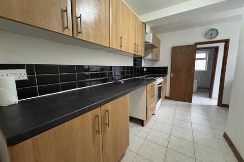 undefined, Manchester Road, Swindon SN1