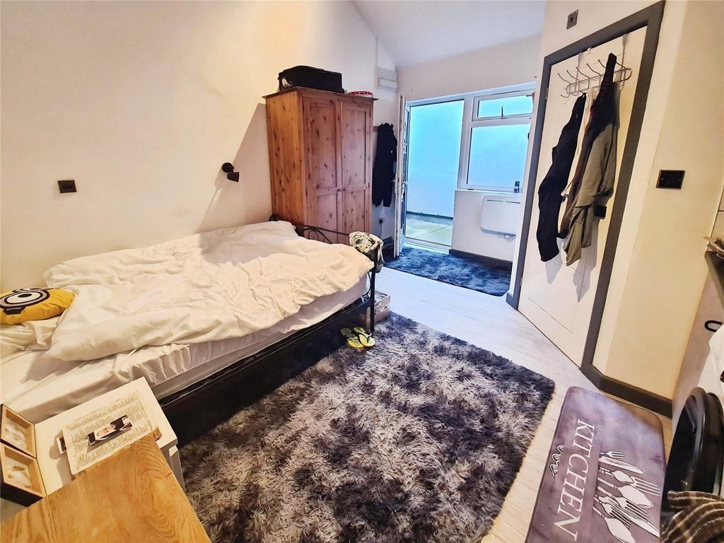 Picture No. 01