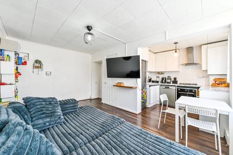 undefined, De Beauvoir Estate, London, N1