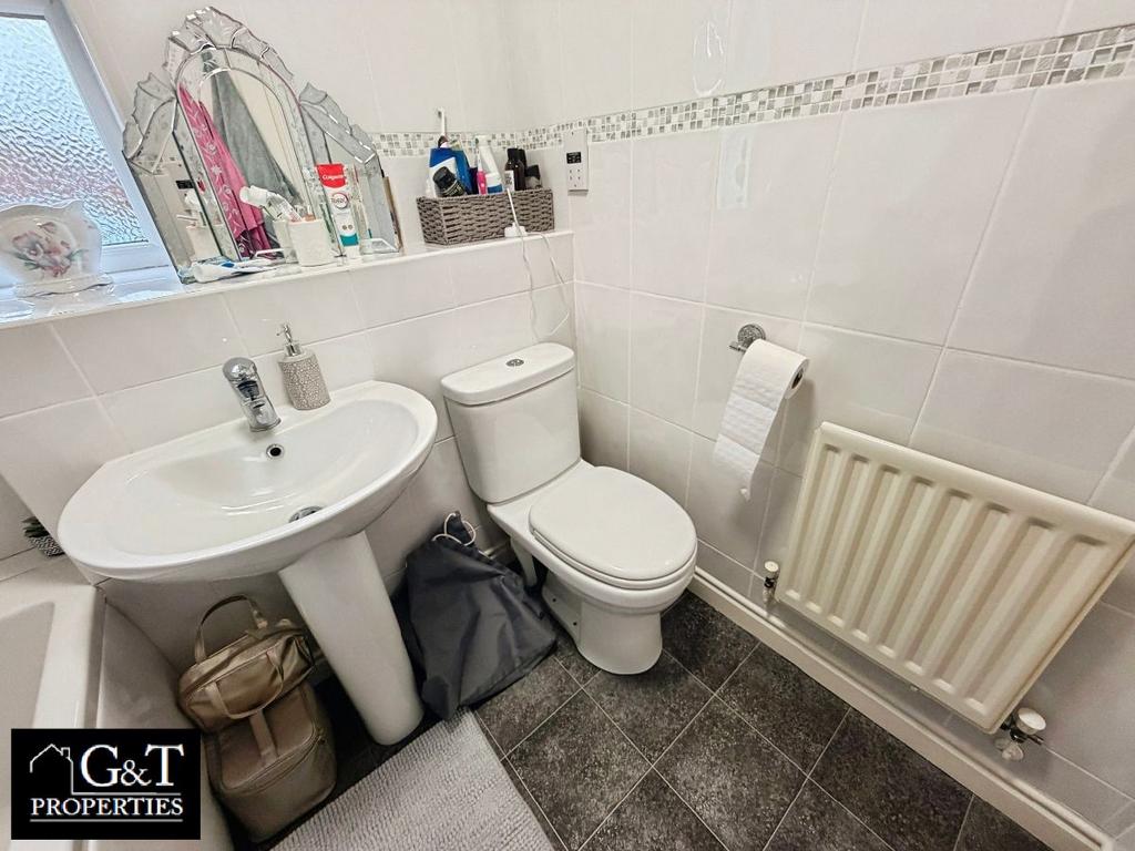 Family bathroom