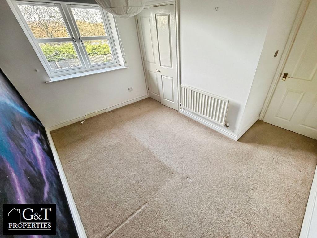 Second bedroom