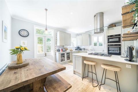 undefined, Emmanuel Road, London SW12