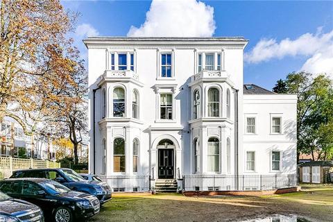 undefined, Hatfield House, Twickenham TW1