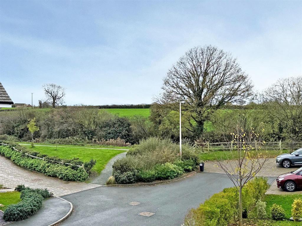 Thumbnail image2.jpg