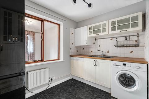 undefined, Smith Close, London, SE16