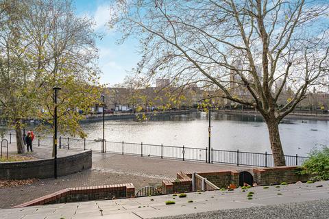 undefined, Smith Close, London, SE16