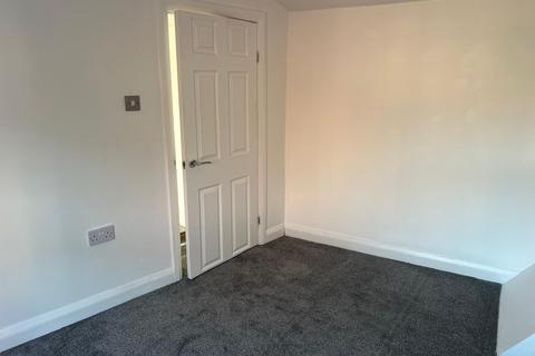 1 bedroom flat to rent, Reading Road, Reading, RG8