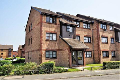 1 bedroom duplex for sale, Lowry Crescent, Mitcham, CR4