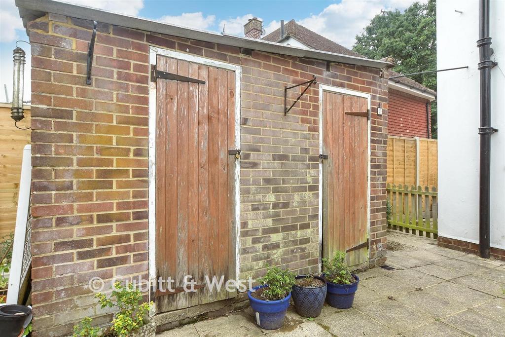 External Lifestyle Photograph