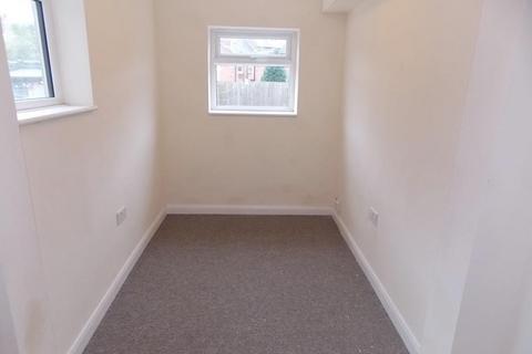 3 bedroom terraced house to rent, King Street, Ilkeston