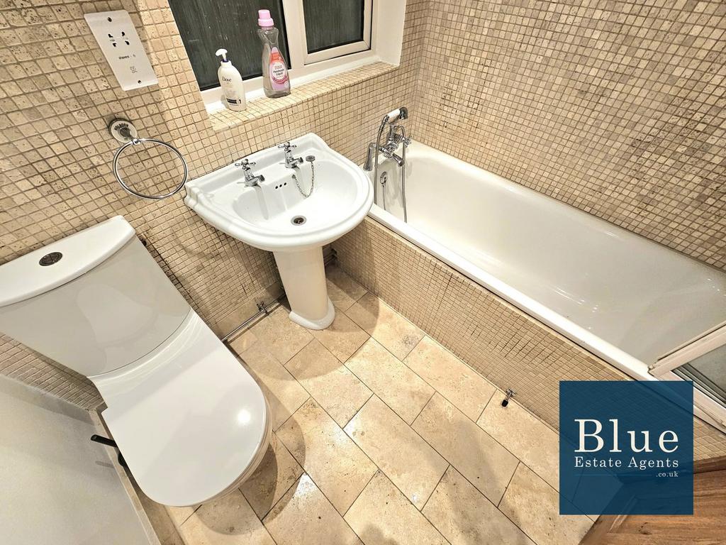 Bathroom Suite